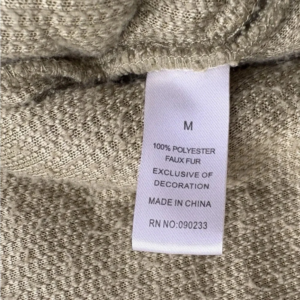 Gently Worn Pacsun Oversized Medium Olive Green Snap Up Sherpa Jacket - Picture 12 of 12